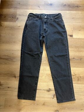 32x32 Athletic Loose Jeans